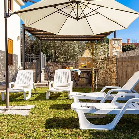 Krusec דירה פולה